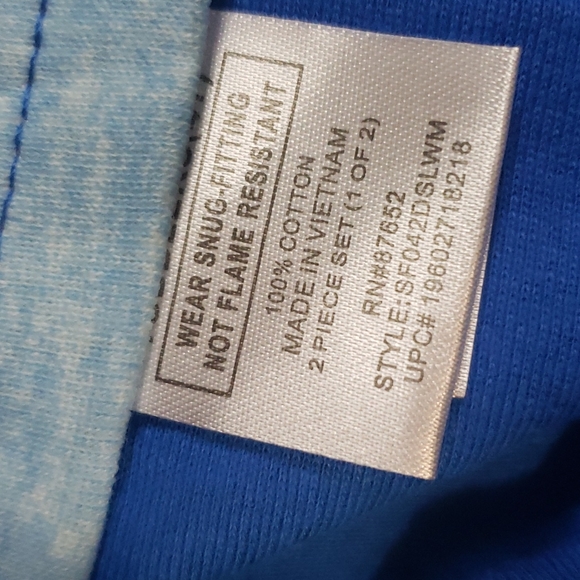 NWT 2pc Spiderman short-sleeved pajamas - Picture 7 of 8